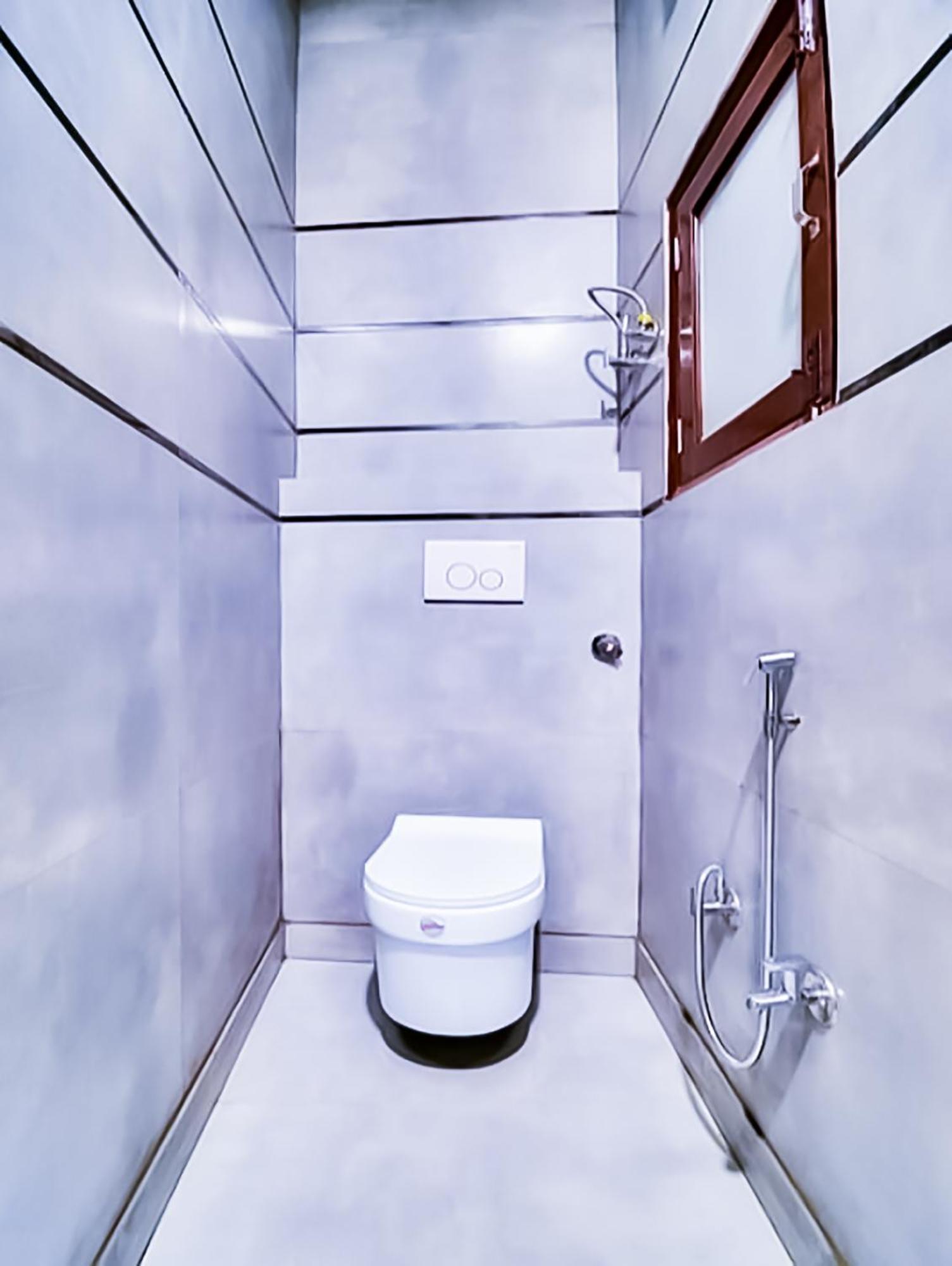 Hotel Sukoon - Ramesh Nagar Нью-Дели Экстерьер фото