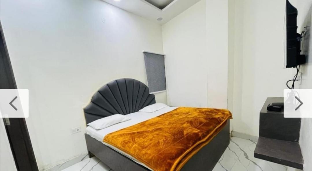 Hotel Sukoon - Ramesh Nagar Нью-Дели Экстерьер фото